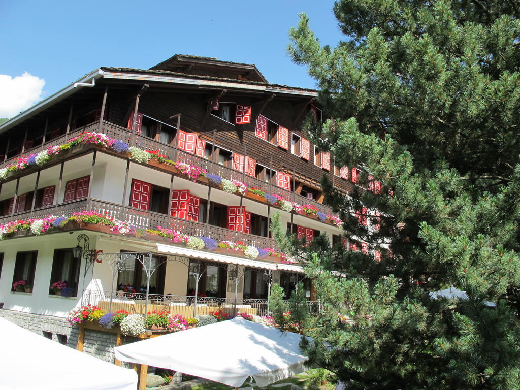 Hotel Castor Champoluc Exteriér fotografie